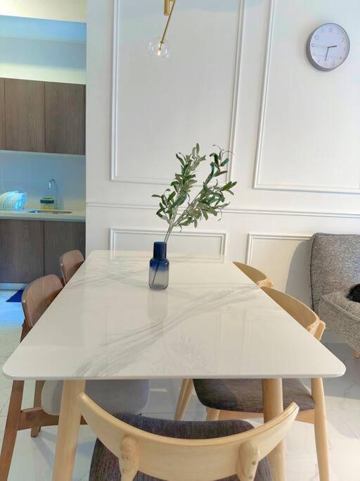 Netflix Two Bedroom Troika Kota Bharu Homestay 118 Εξωτερικό φωτογραφία